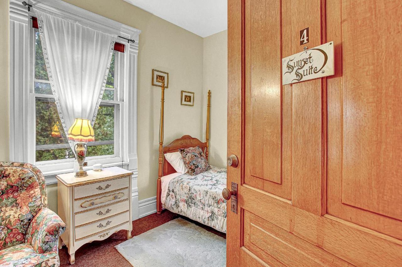 White Rose Inns & Motel Wisconsin Dells Luaran gambar