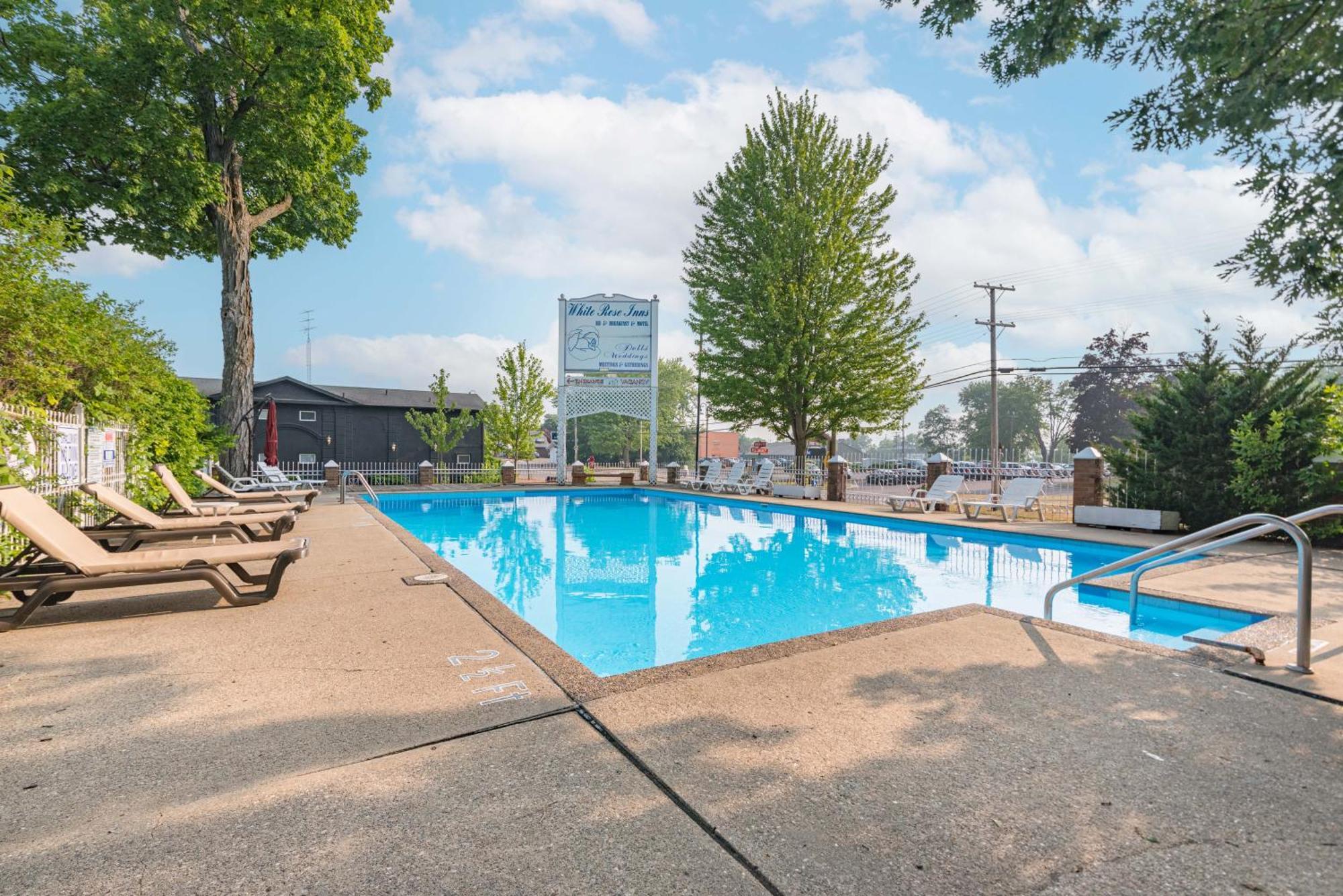 White Rose Inns & Motel Wisconsin Dells Luaran gambar